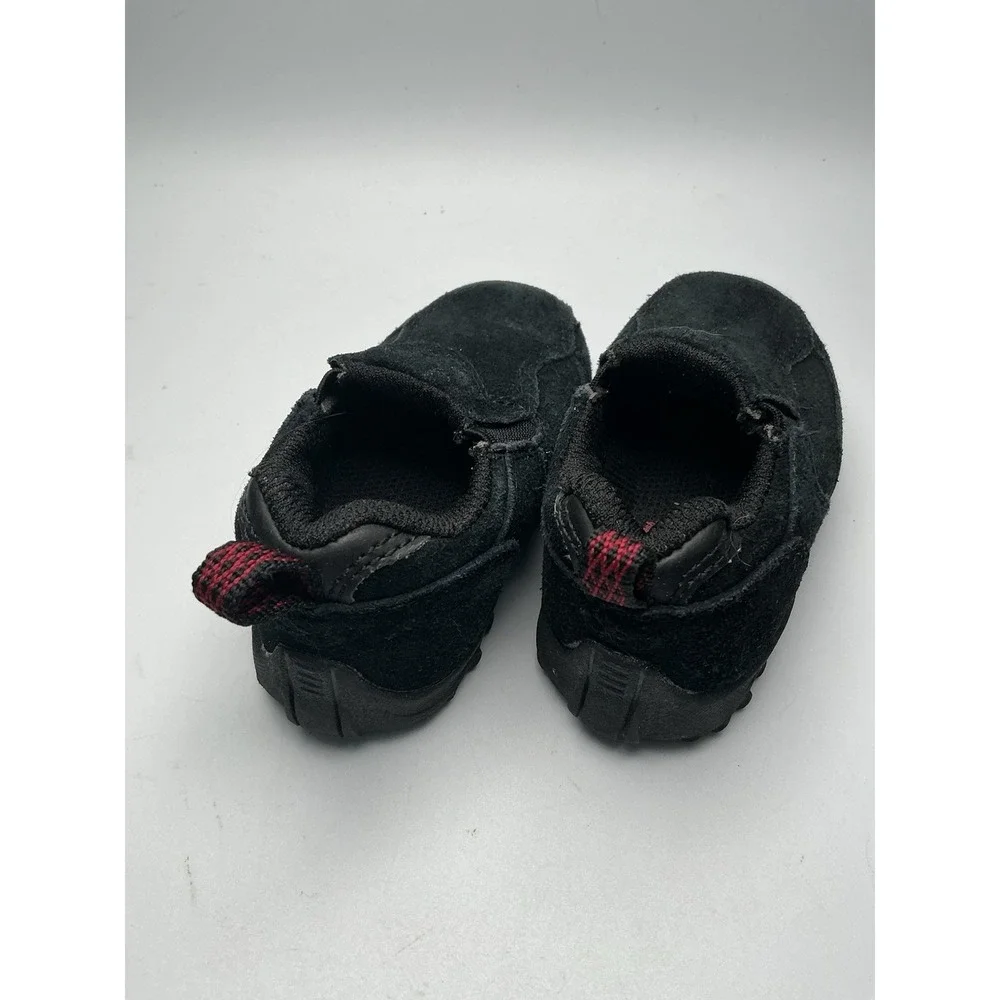 The Children's Place Non-Marking Black Toddler Slip On Size 5